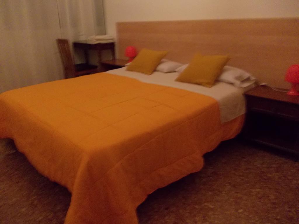 Travellers Lodge Bed & Rooms Treviso Cameră foto
